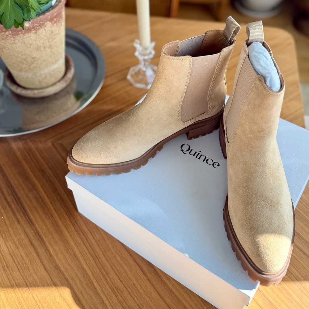Quince Italian Leather Chelsea Boots Desert Women’s 7 NIB